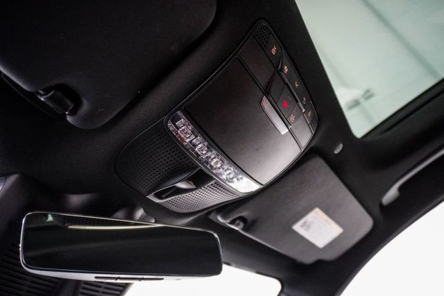 2022 Mercedes-Benz GLC GLC 300 4MATIC SUV - 22991917 - 29