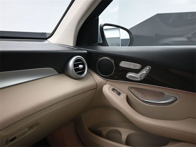 2022 Mercedes-Benz GLC GLC 300 4MATIC SUV - 22882536 - 13