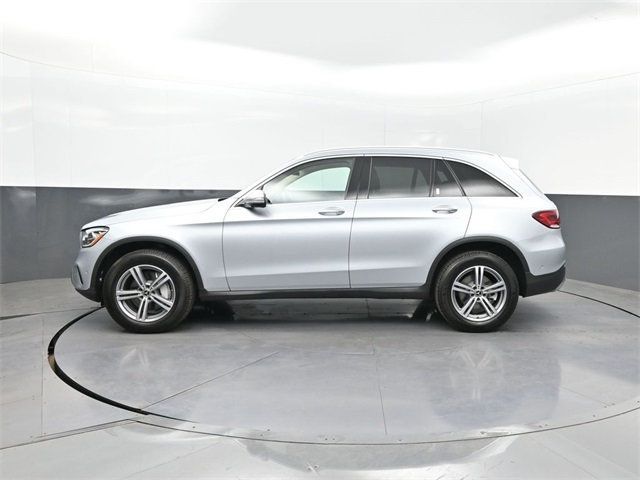 2022 Mercedes Benz GLC 300 4MATIC photo 2