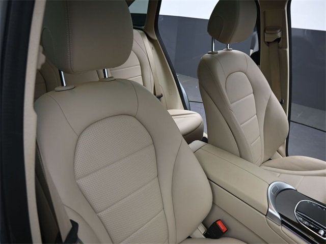 2022 Mercedes-Benz GLC GLC 300 4MATIC SUV - 22882536 - 21