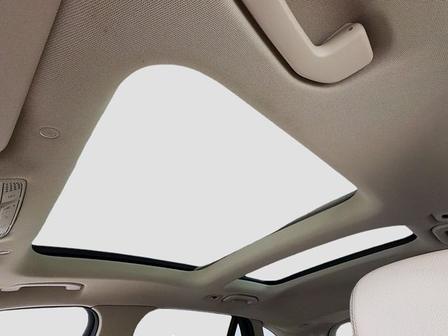 2022 Mercedes-Benz GLC GLC 300 4MATIC SUV - 23023696 - 22
