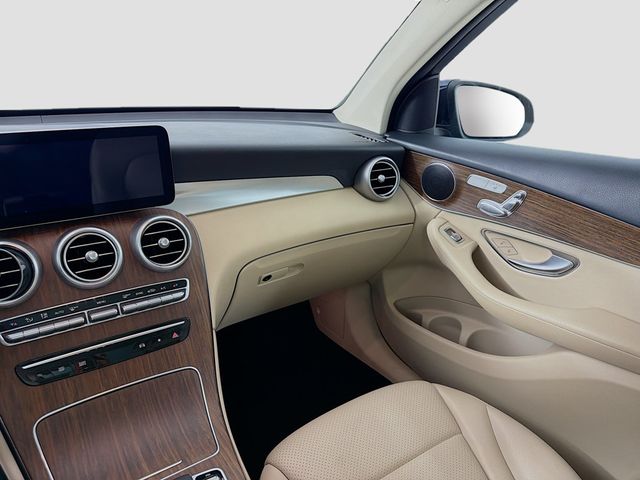 2022 Mercedes-Benz GLC GLC 300 4MATIC SUV - 23023696 - 24