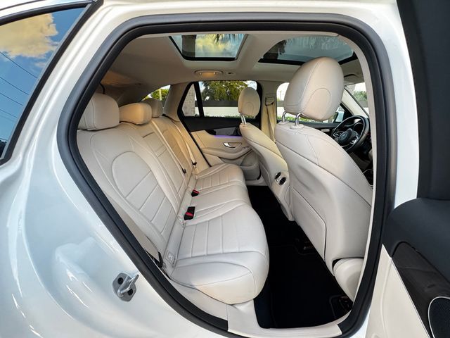 2022 Mercedes-Benz GLC GLC 300 4MATIC SUV - 22960008 - 16