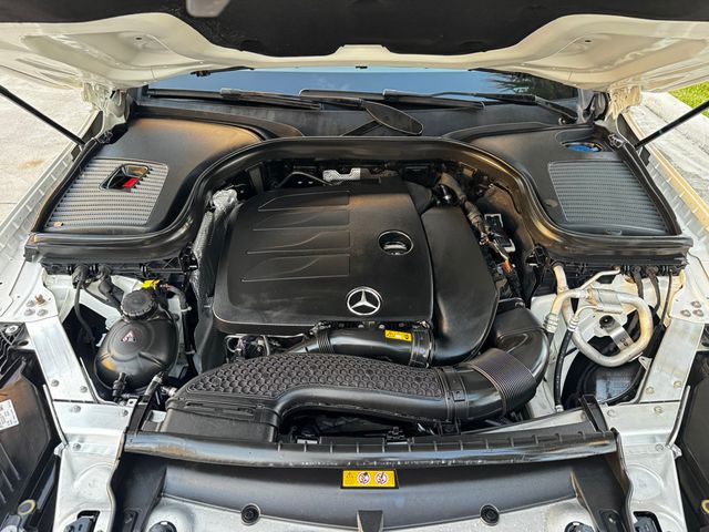 2022 Mercedes-Benz GLC GLC 300 4MATIC SUV - 22960008 - 19