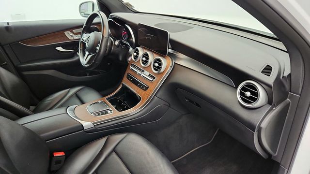 2022 Mercedes-Benz GLC GLC 300 4MATIC SUV w/ Driver Assistance Pkg, Multimedia Pkg Lite - 22953441 - 24