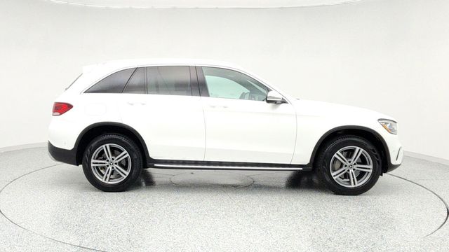 2022 Mercedes-Benz GLC GLC 300 4MATIC SUV w/ Driver Assistance Pkg, Multimedia Pkg Lite - 22953441 - 3