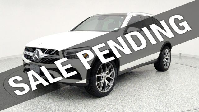2022 Mercedes-Benz GLC GLC 300 4MATIC SUV with AMG Line Pkg, Pano Sunroof & 20'' Wheels - 22955013 - 0