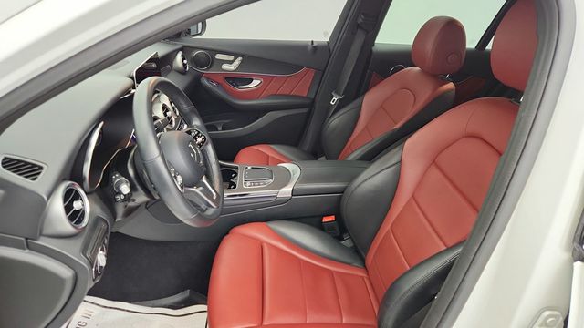 2022 Mercedes-Benz GLC GLC 300 4MATIC SUV with AMG Line Pkg, Pano Sunroof & 20'' Wheels - 22955013 - 18