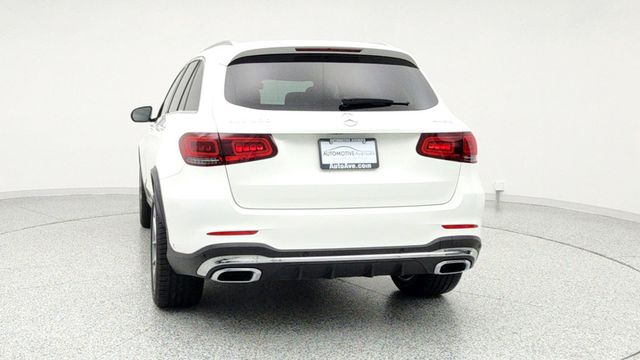 2022 Mercedes-Benz GLC GLC 300 4MATIC SUV with AMG Line Pkg, Pano Sunroof & 20'' Wheels - 22955013 - 5