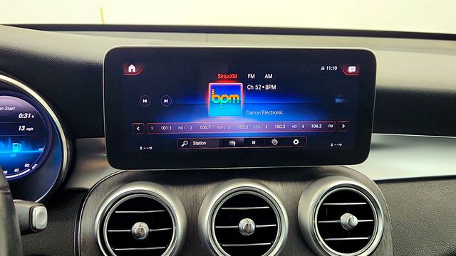 2022 Mercedes-Benz GLC GLC 300 4MATIC SUV w/ Multimedia Pkg Lite & Premium Pkg Lite - 23005658 - 16