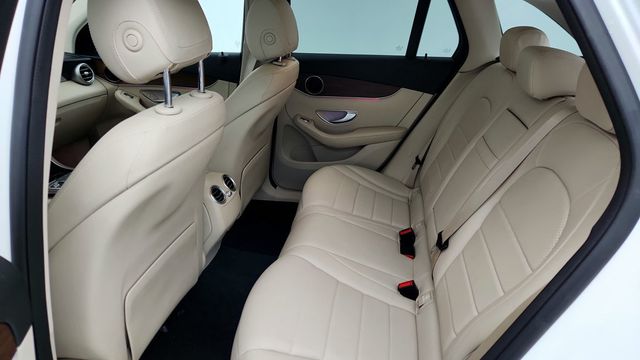 2022 Mercedes-Benz GLC GLC 300 4MATIC SUV w/ Panorama Sunroof & Premium Package Lite - 22953825 - 19