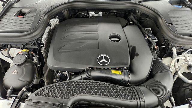 2022 Mercedes-Benz GLC GLC 300 4MATIC SUV w/ Panorama Sunroof & Premium Package Lite - 22953825 - 24