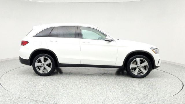 2022 Mercedes-Benz GLC GLC 300 4MATIC SUV w/ Panorama Sunroof & Premium Package Lite - 22953825 - 3