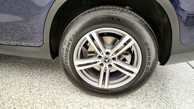 2022 Mercedes-Benz GLC GLC 300 4MATIC SUV w/ Panorama Sunroof & Premium Package Lite - 22970847 - 8