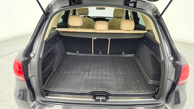 2022 Mercedes-Benz GLC GLC 300 4MATIC SUV w/ Panorama Sunroof & Premium Package Lite - 23009133 - 20