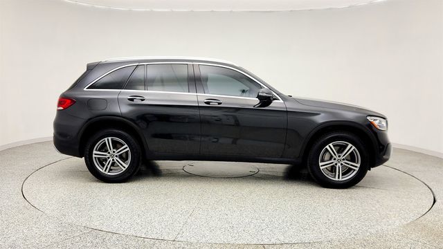 2022 Mercedes-Benz GLC GLC 300 4MATIC SUV w/ Panorama Sunroof & Premium Package Lite - 23009133 - 3