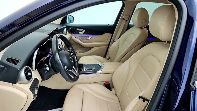 2022 Mercedes-Benz GLC GLC 300 4MATIC SUV w/ Panorama Sunroof & Premium Pkg Lite - 23038809 - 19
