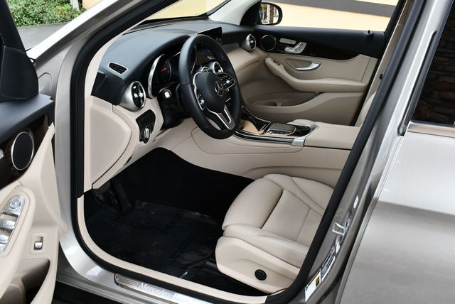 2022 Mercedes-Benz GLC GLC 300 RWD 4-Door SUV W/Premium Lite Package - 22969037 - 41