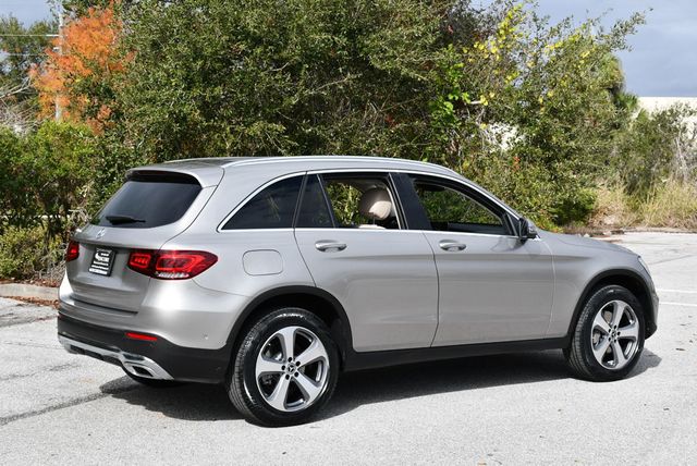 2022 Mercedes-Benz GLC GLC 300 RWD 4-Door SUV W/Premium Lite Package - 22969037 - 5