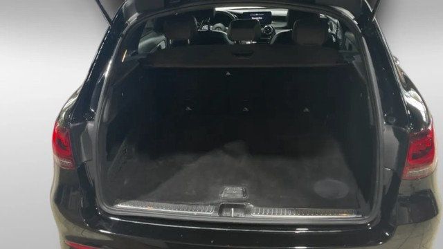 2022 Mercedes-Benz GLC GLC 300 SUV - 23000558 - 7
