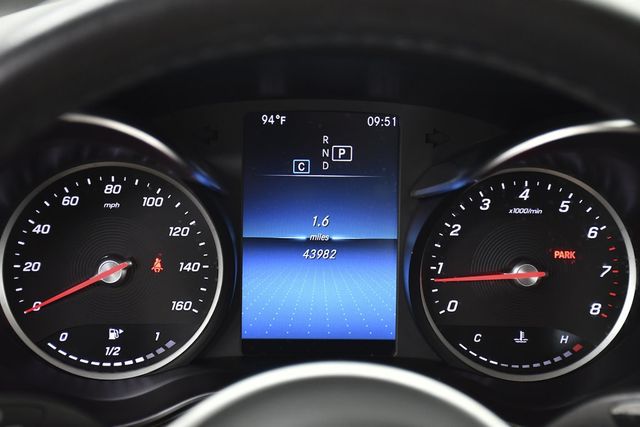 2022 Mercedes-Benz GLC GLC 300 SUV - 23068844 - 22
