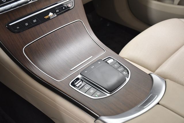 2022 Mercedes-Benz GLC GLC 300 SUV - 23068844 - 24