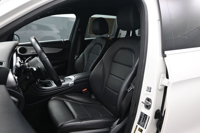 2022 Mercedes-Benz GLC GLC 300 SUV - 23039304 - 4