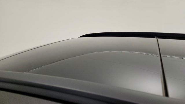 2022 Mercedes-Benz GLC GLC 300 SUV w/ AMG Line Pkg, Panorama Sunroof & 20'' AMG Wheels - 23006892 - 9