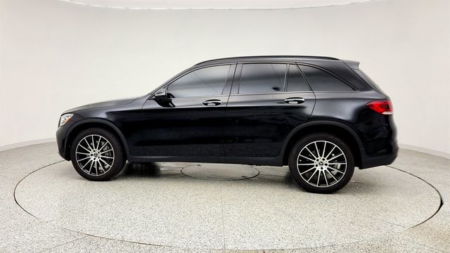 2022 Mercedes-Benz GLC GLC 300 SUV w/ AMG Line Pkg, Panorama Sunroof & 20'' AMG Wheels - 23006892 - 7