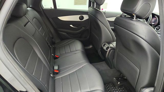 2022 Mercedes-Benz GLC GLC 300 SUV with 12.3'' Digital Instrument Cluster - 22960758 - 20