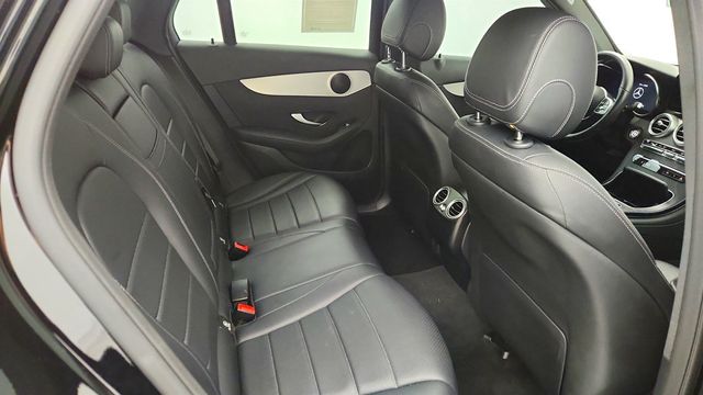 2022 Mercedes-Benz GLC GLC 300 SUV w/ Panorama Sunroof, 12.3'' Digital Instrument Panel - 23009131 - 21