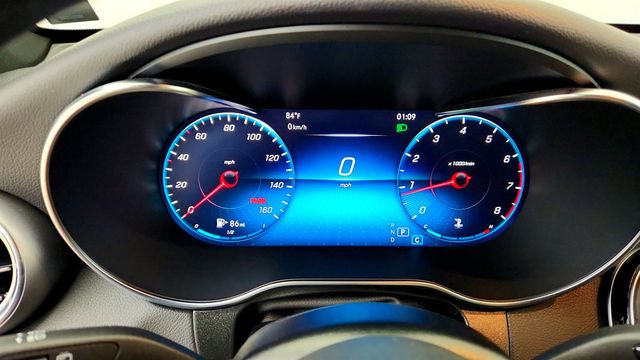 2022 Mercedes-Benz GLC GLC 300 SUV w/ Panorama Sunroof & Digital Instrument Cluster - 23081102 - 13