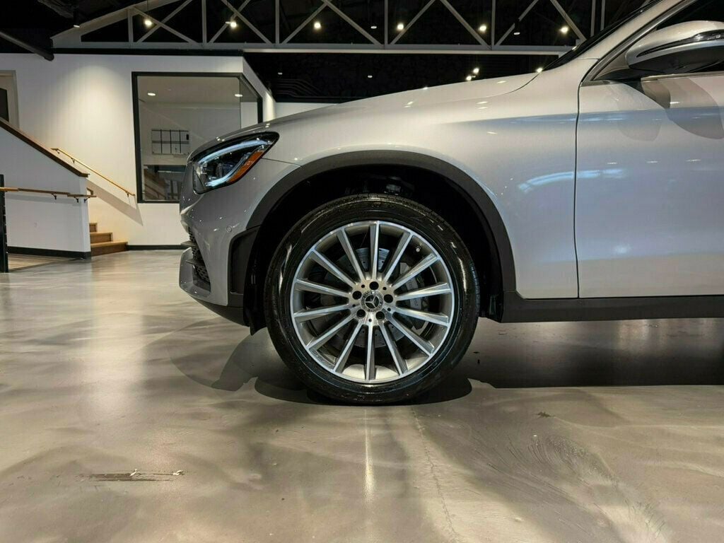 2022 Mercedes-Benz GLC LocalTrade/AMGLine/PremiumPkgLite/MultimediaPkg/NAV - 22709458 - 28