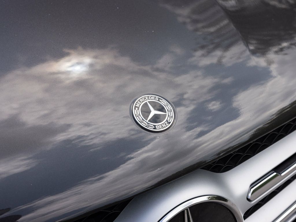 2022 Mercedes-Benz GLC Pano Roof, Surround View System, Premium/Multimedia - 22914409 - 19