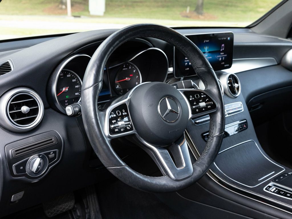 2022 Mercedes-Benz GLC Pano Roof, Surround View System, Premium/Multimedia - 22914409 - 26