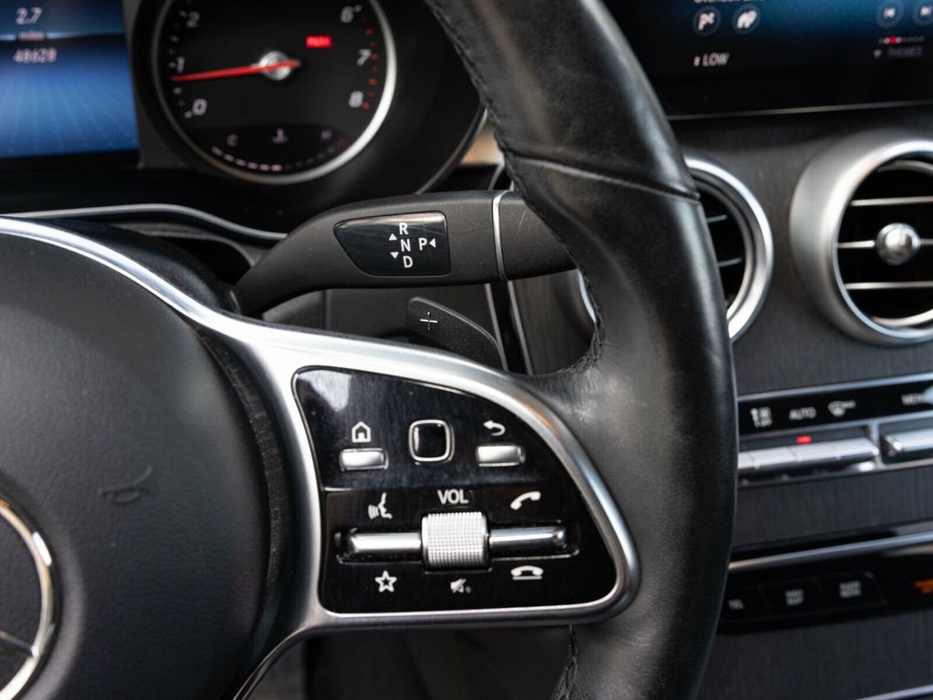 2022 Mercedes-Benz GLC Pano Roof, Surround View System, Premium/Multimedia - 22914409 - 35