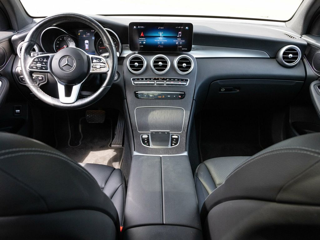 2022 Mercedes-Benz GLC Pano Roof, Surround View System, Premium/Multimedia - 22914409 - 49