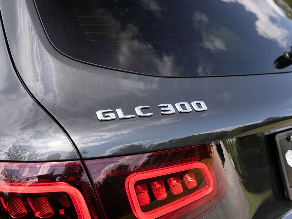 2022 Mercedes-Benz GLC Pano Roof, Surround View System, Premium/Multimedia - 22914409 - 59