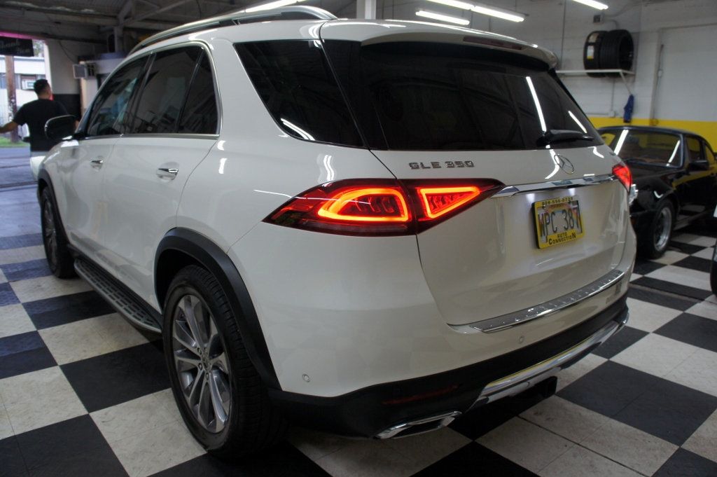 2022 Mercedes-Benz GLE 1-Owner, 3RD ROW Seats! Loaded! - 23020502 - 39