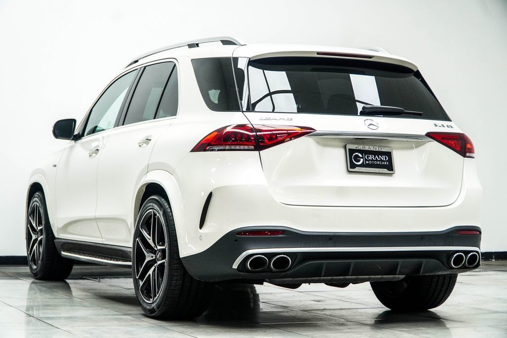 Mercedes-Benz AMG GLE 53 photo 12