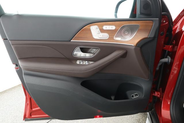 2022 Mercedes-Benz GLE GLE 350 4MATIC SUV w/ 3rd Row Seats & Driver Assistance Package+ - 22932653 - 8