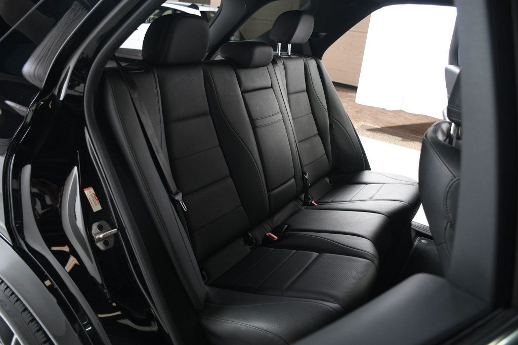 Mercedes-Benz GLE photo 38