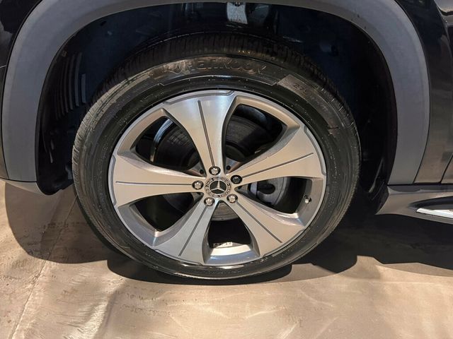 2022 Mercedes-Benz GLS 450/CaptainsChairs/TowPkg/PanoRoof/Htd&CldSeats/HtdSteerWheel - 23015363 - 9