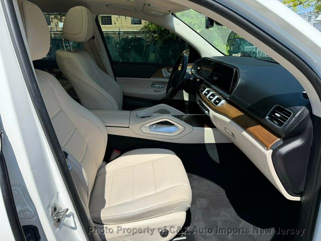 2022 Mercedes-Benz GLS AMG Line, Panoramic Moonroof, Surroundview Camera - 23019811 - 35