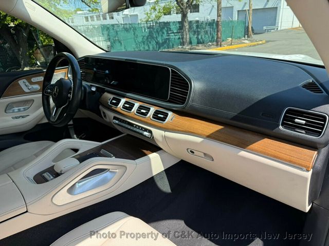 2022 Mercedes-Benz GLS AMG Line, Panoramic Moonroof, Surroundview Camera - 23019811 - 36