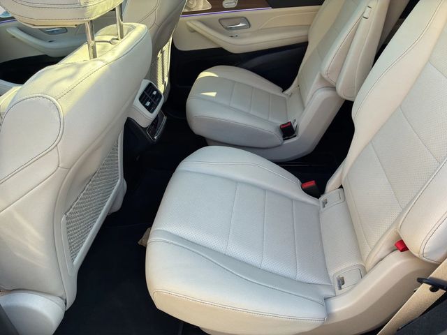 2022 Mercedes-Benz GLS CLEAN CARFAX, NAVIGATION, PANO ROOF, WOODGRAIN TRIM, CAPT CHAIRS - 23080895 - 17
