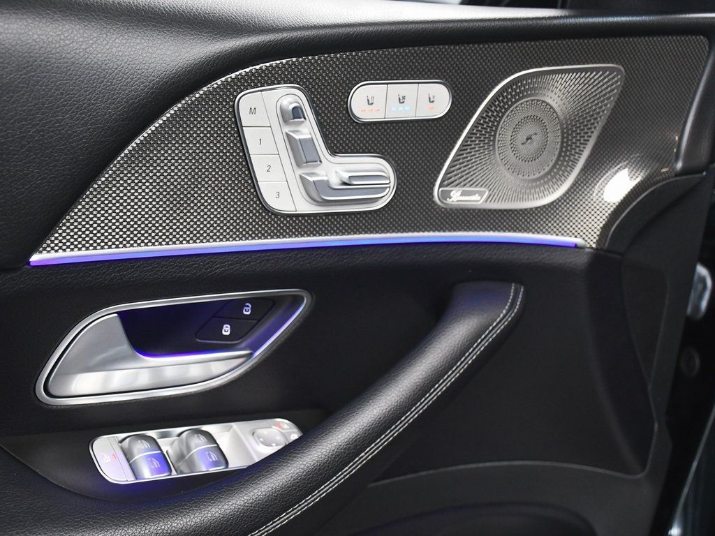 2022 Mercedes Benz GLS 450 4MATIC photo 9