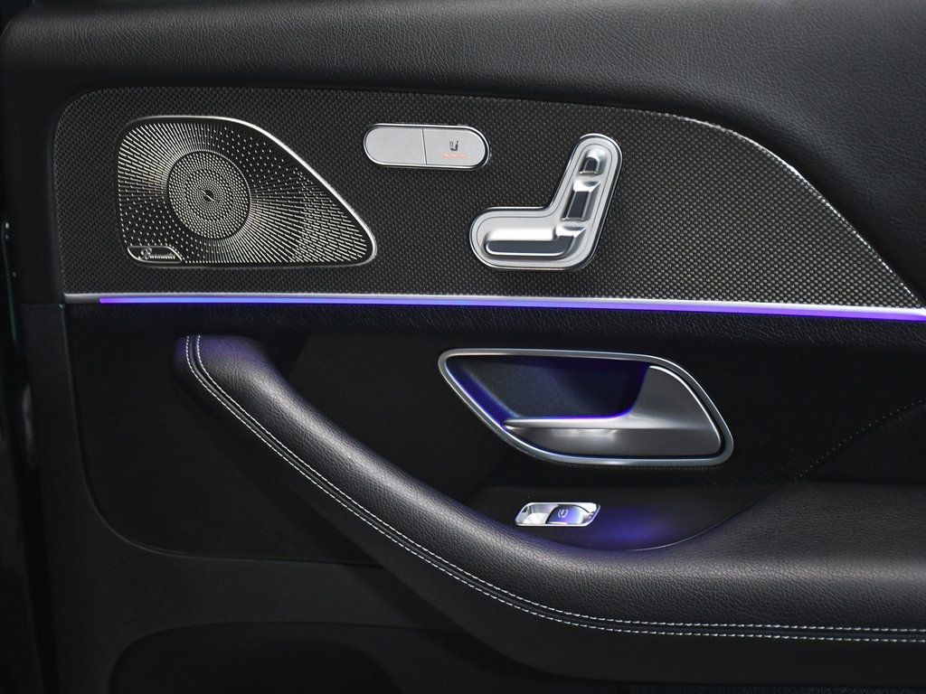 2022 Mercedes Benz GLS 450 4MATIC photo 14