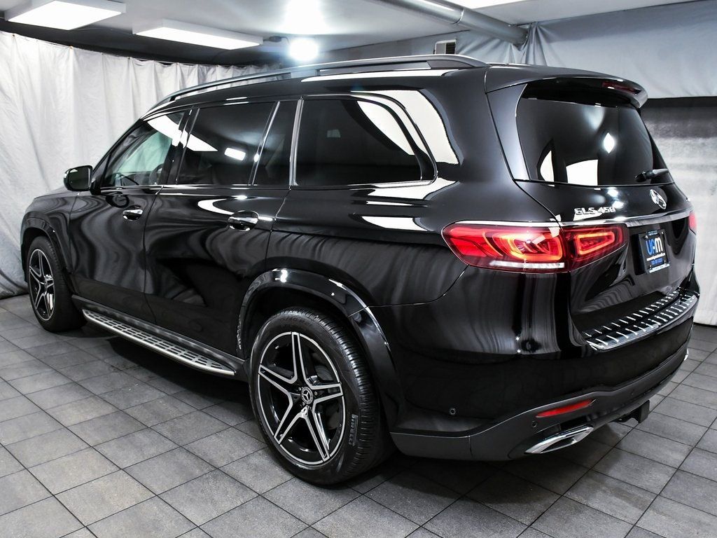 2022 Mercedes Benz GLS 450 4MATIC photo 2