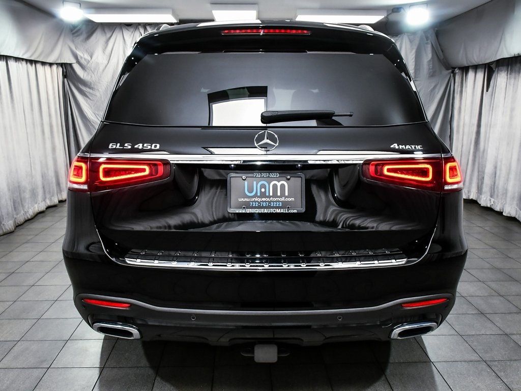 2022 Mercedes Benz GLS 450 4MATIC photo 3